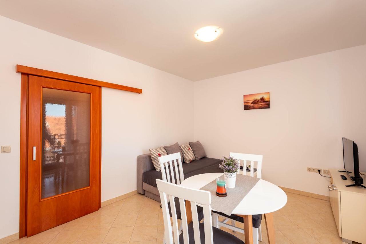 Apartmani Marina Klek Exterior foto
