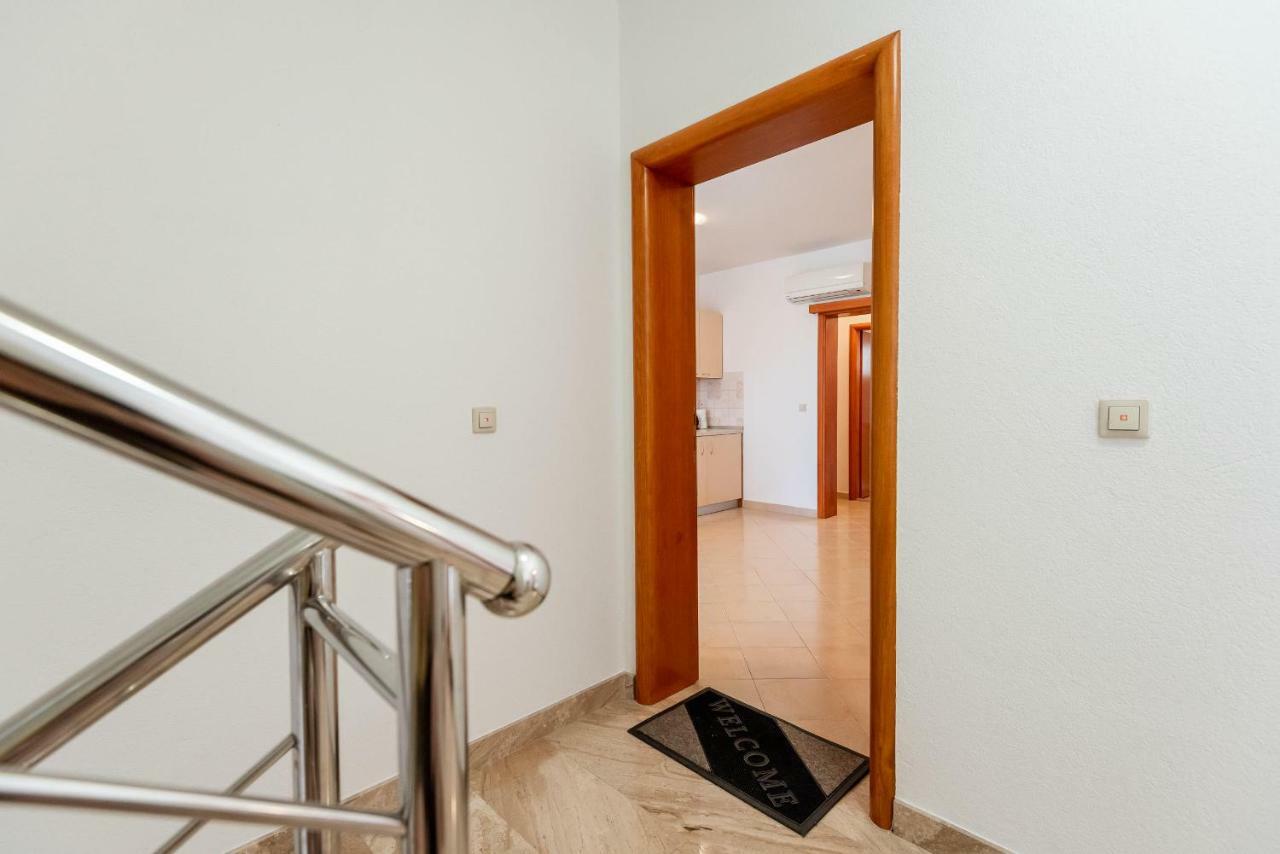 Apartmani Marina Klek Exterior foto